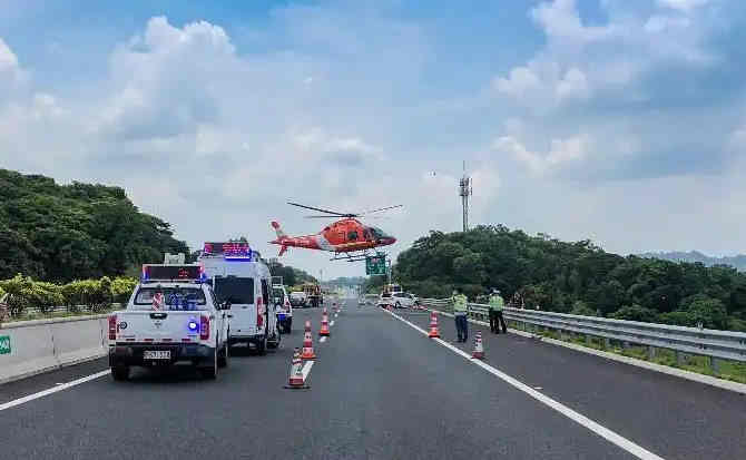 闽清高速公路汽车救援案例